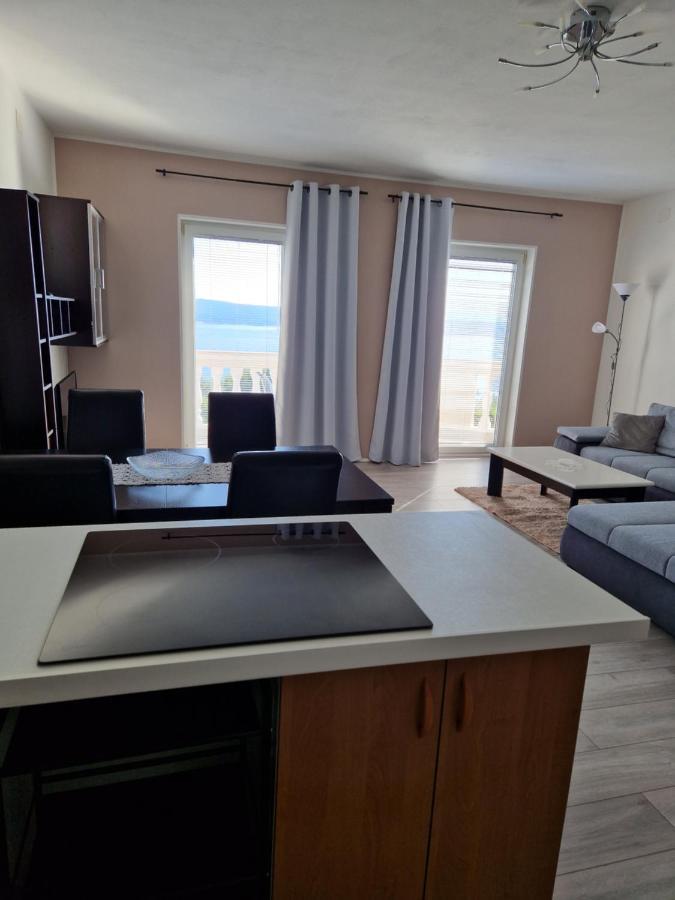 Apartments Velic Crikvenica Luaran gambar