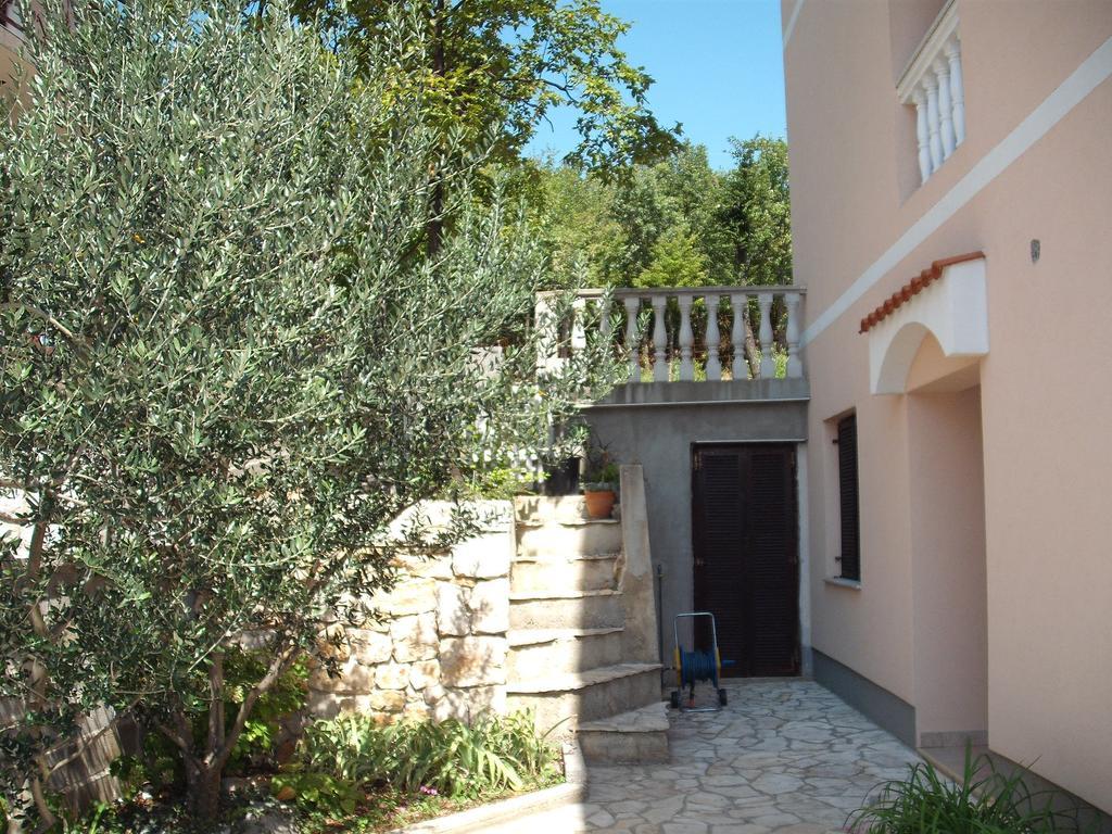 Apartments Velic Crikvenica Luaran gambar