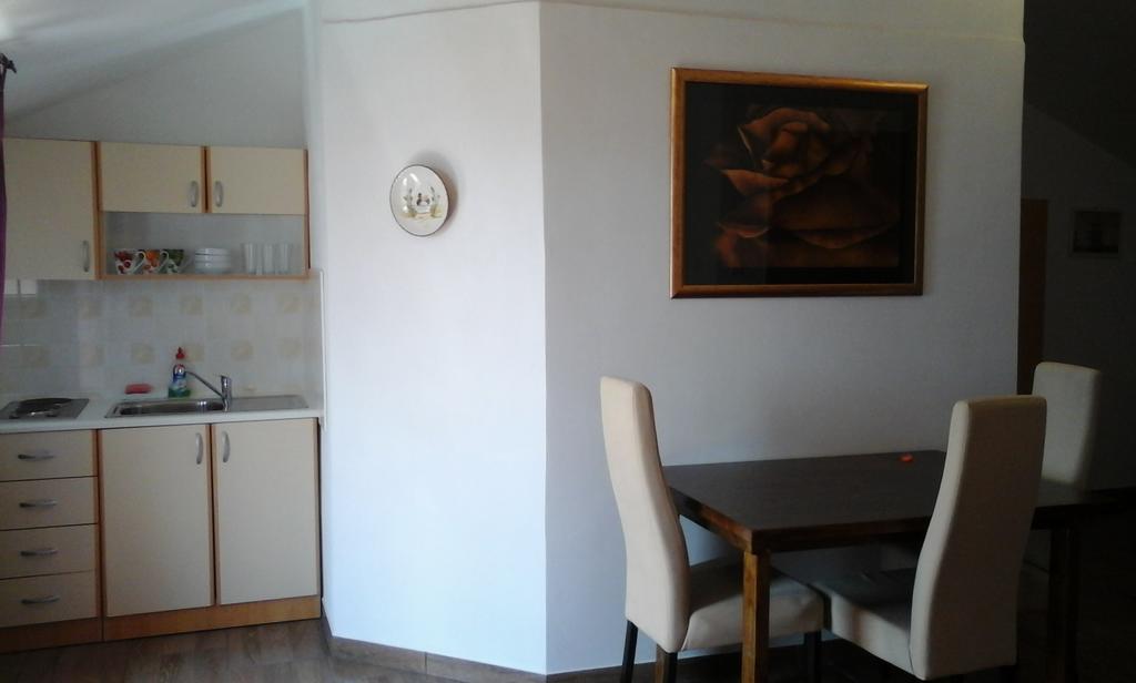Apartments Velic Crikvenica Luaran gambar